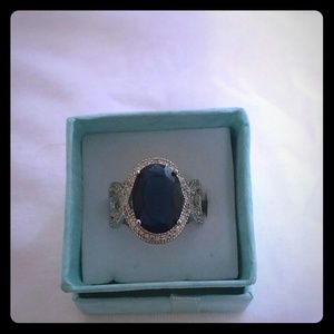 Dark blue sapphire and zircon